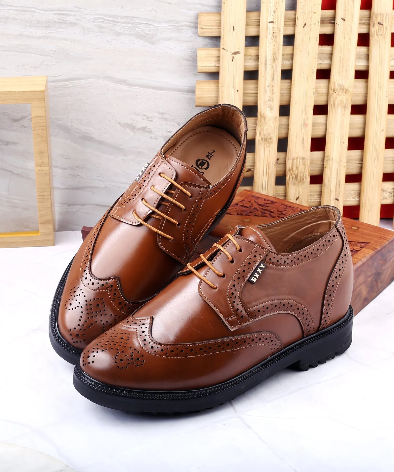 Men's 3.5 inch Hidden Height Increasing Faux Leather Brogue Lace-up Shoes