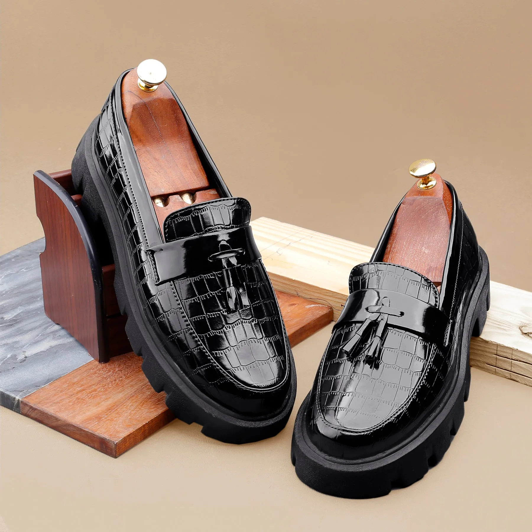 Men's High-end Fashion Tassel Slip-ons